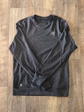 Vuori Pronto Performance Crew Mens Long Sleeve Summit Size M